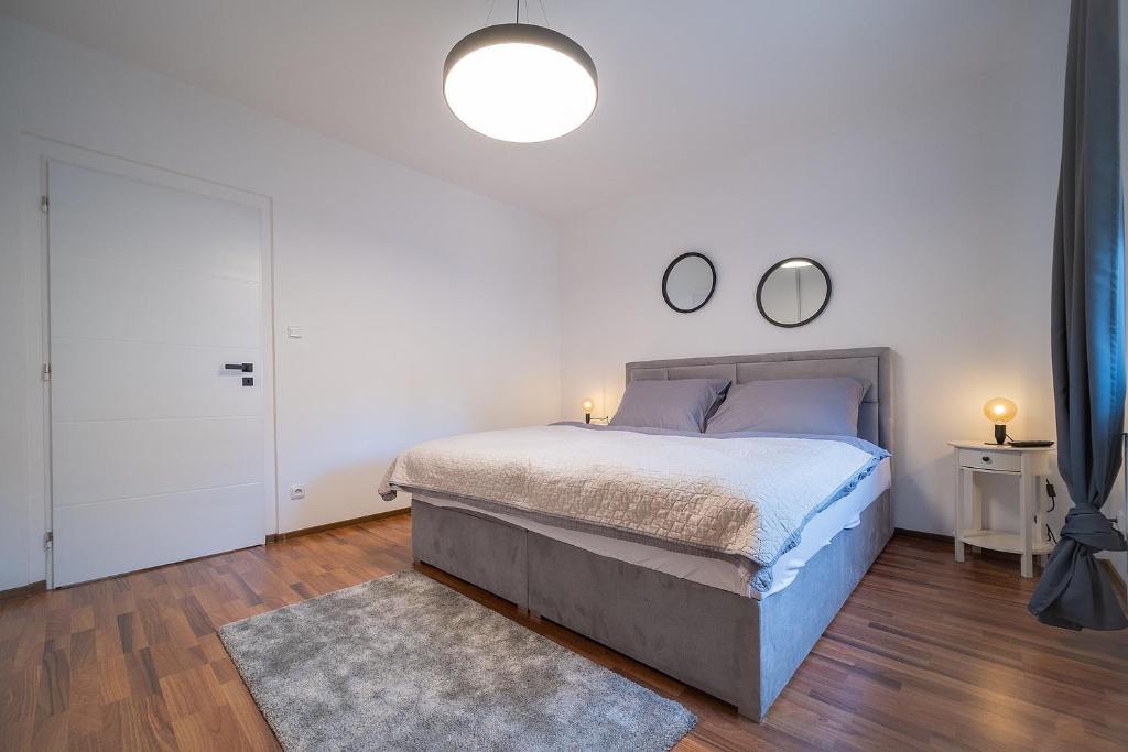 Apartmán U řeky room 4